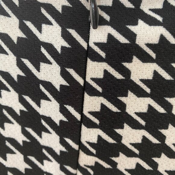 New Houndstooth Fitted And Flare Long sleeves mini Dress - Picture 6 of 8